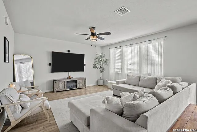 197 Hunters Ldg — Photo 12