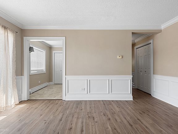 3rd image of 9865 Cordoba Ct APT 1A