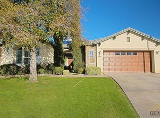 12506 Trafalgar Square Dr, Bakersfield, CA