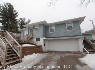 228 8th Ave E, Andalusia, IL 61232