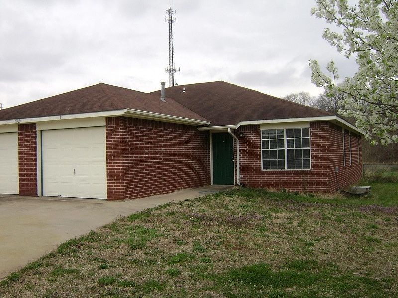 1st image of 5909 Samantha St #A