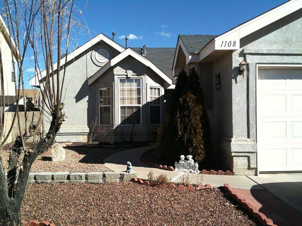 1st image of 1108 Avenida Las Vistas NW