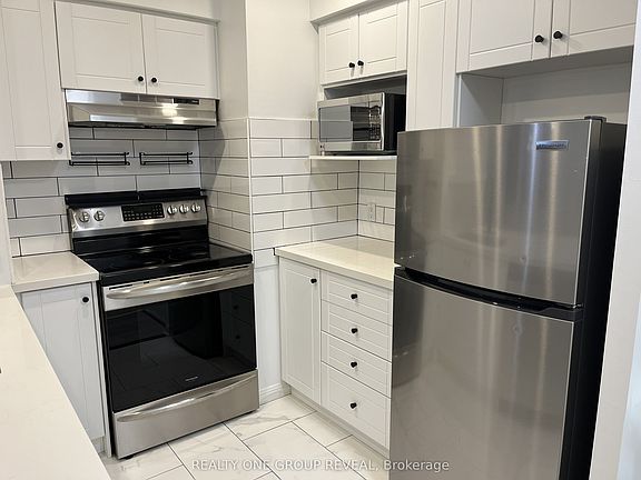 3rd image of 92 Strachan Ave #636