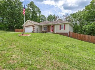 19757 Lucky Ln, Waynesville, MO 65583