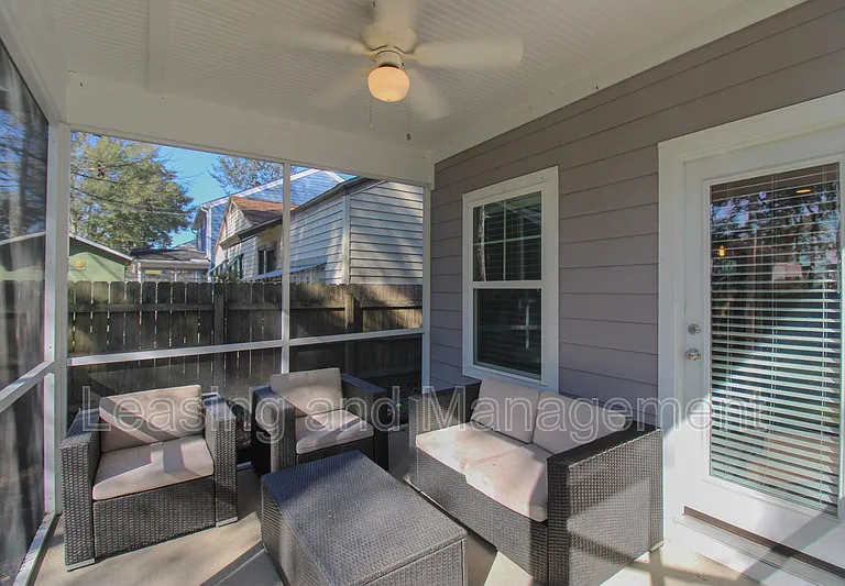 1149 Sumner Ave — Photo 8