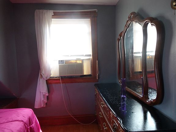 2nd image of 135 W Elm Ave #1