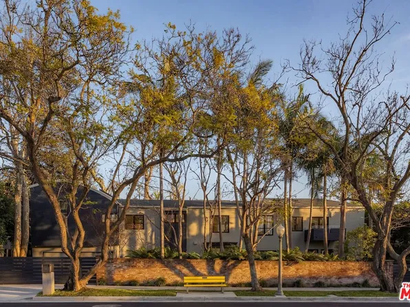 576 E Channel Rd, Santa Monica, CA 90402