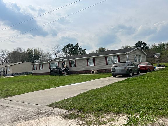 2nd image of 63 NE Wax Myrtle Way