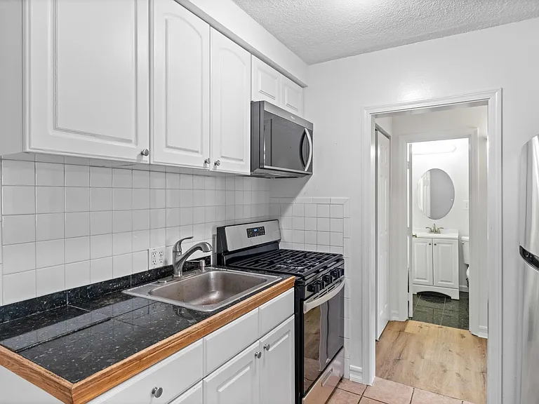 6871 Franklin Ave - Hollywood Cozmo — Photo 34