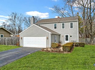 5504 W Shore Dr, McHenry, IL