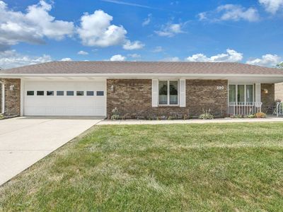 390 Bishop Dr, London, OH, 43140