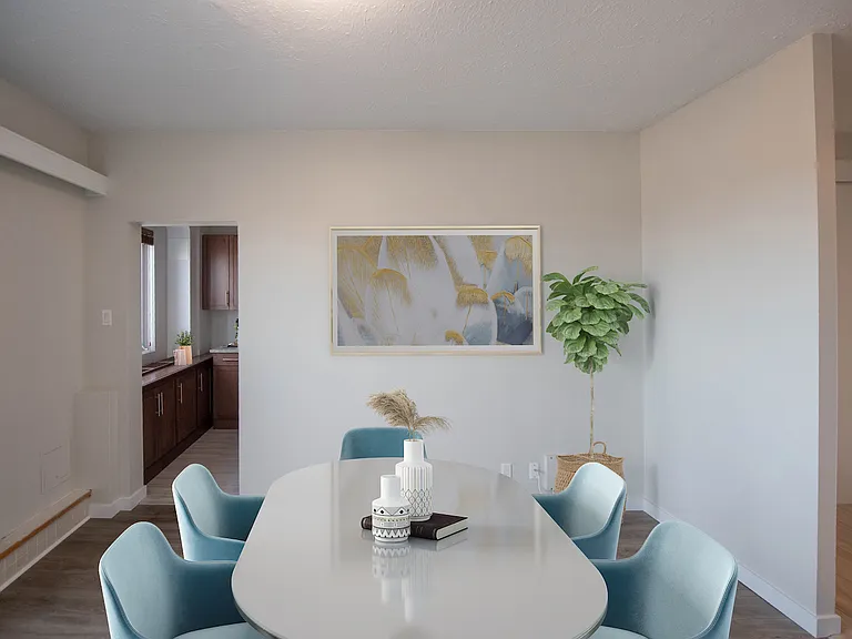 2510 Portage Ave — Photo 15