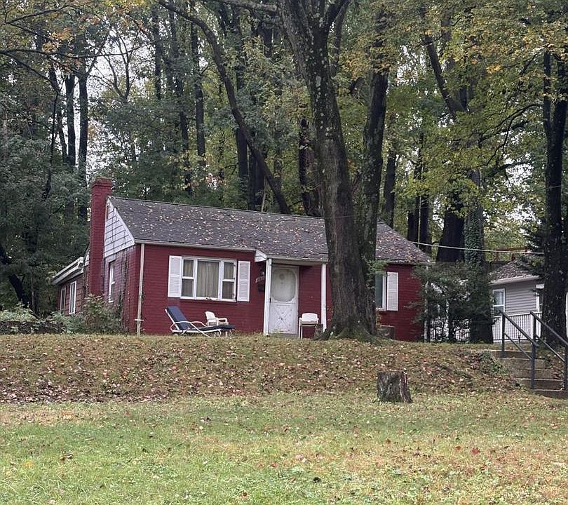 1st image of 11830 Huggins Dr