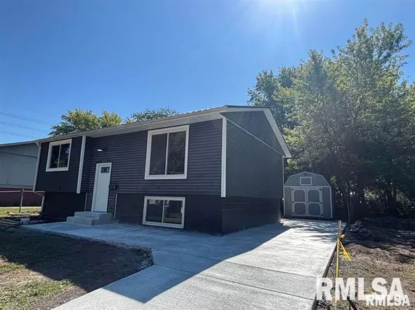 2620 Griffiths Ave, Springfield, IL 62702