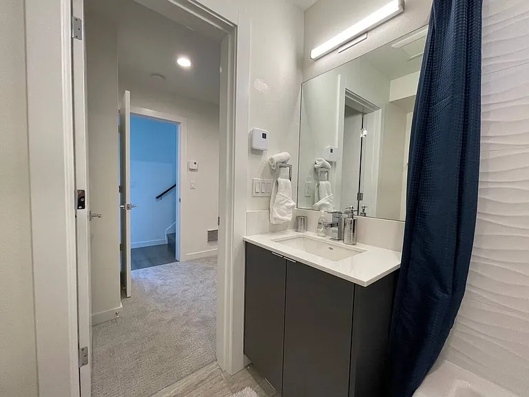 2214 S Charles St — Photo 16