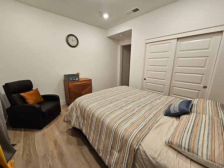 17584 Capricorn Ct — Photo 42