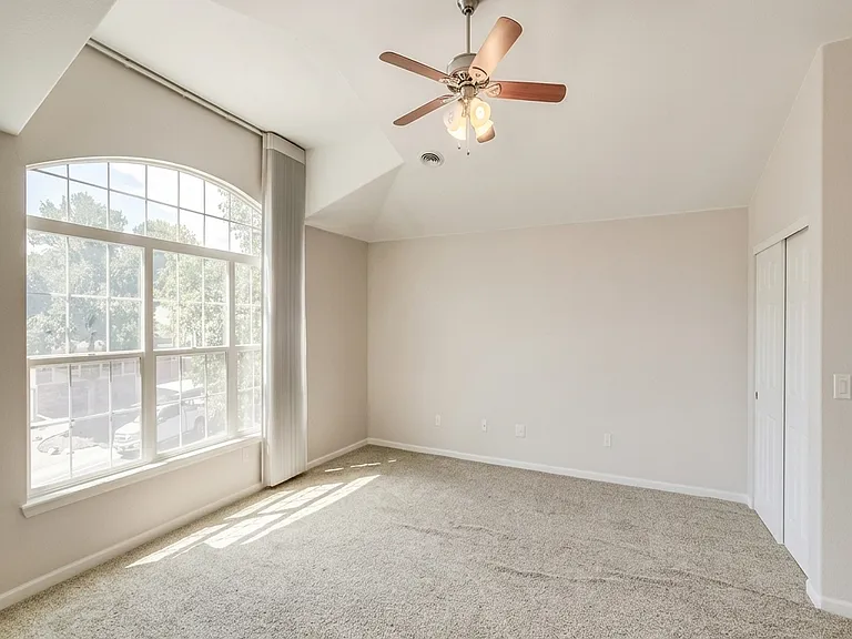 1395 E 100th Ln — Photo 84