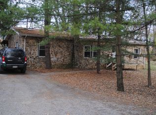 1751 Engle Switch Rd, Harpers Ferry, WV 25425