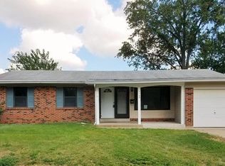 1135 Central Pkwy, Florissant, MO