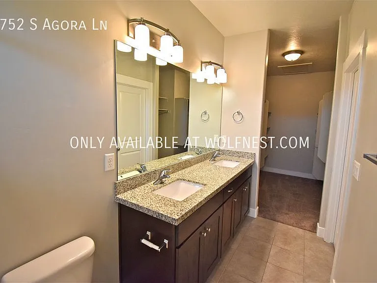 9752 S Agora Ln — Photo 12