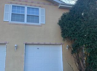 1160 Greenwood Cir, Woodstock, IL