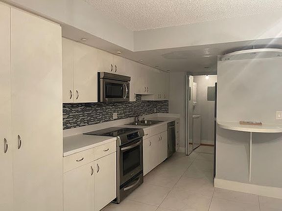 5th image of 793 SE 1st Way #73