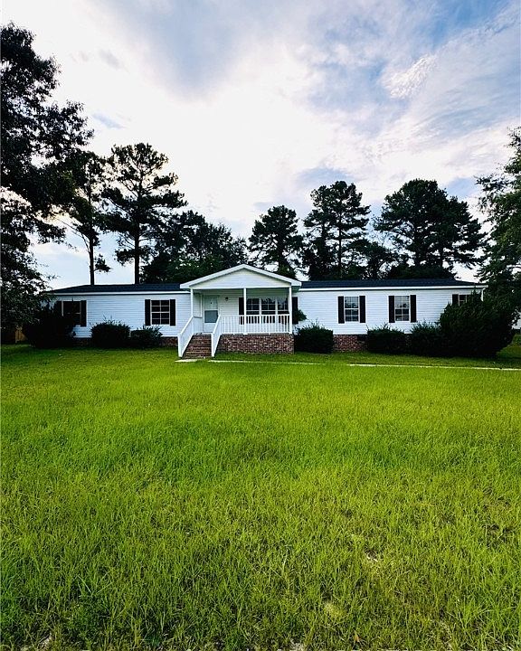1st image of 4914 Southmill Dr