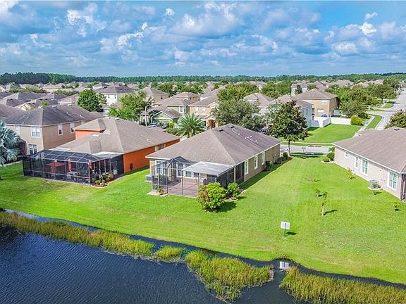 4th image of 7914 Stoney Hill Dr