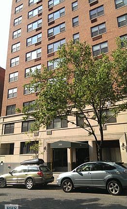 2nd image of 200 E 84th St APT 8A