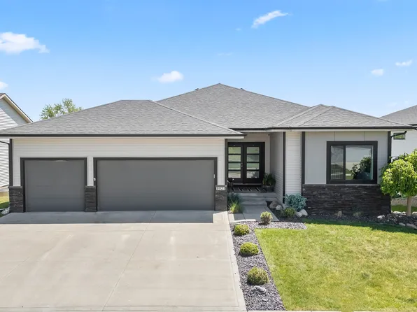 1921 Strauss Ave, Adel, IA 50003