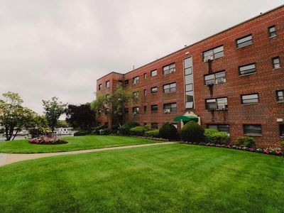 35 Shady Glen Court #3G, New Rochelle, NY, 10805