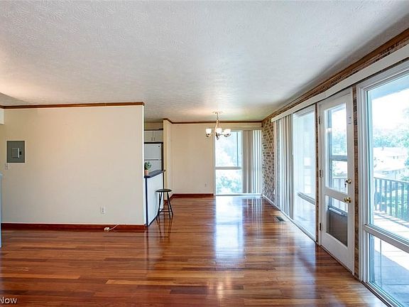 4th image of 10427 N Church Dr APT 124