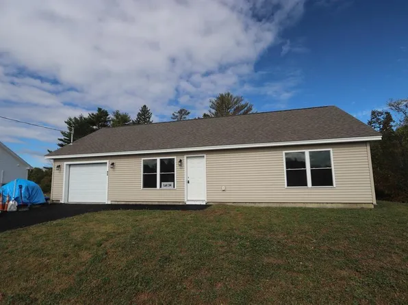 11 Adams Way #34, Hampden, ME 04444