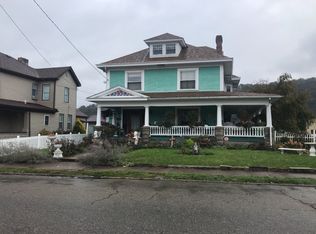 214 N 3rd St, Toronto, OH