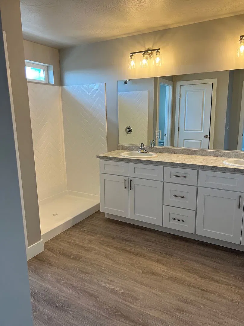 Townhome in Cedar Bend HOA — Photo 1