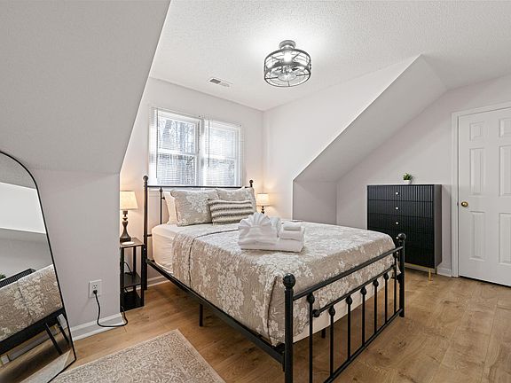 3rd image of 4310 American Dr