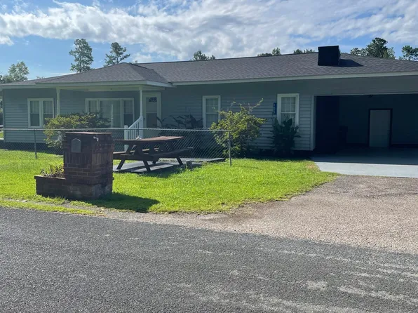 105 Prior Dr, Georgetown, SC 29440