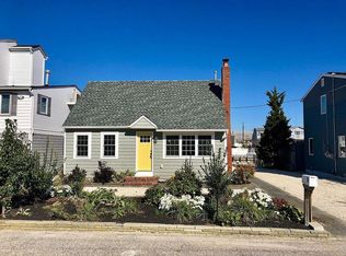 30 Frank Dr, Manahawkin, NJ 08050