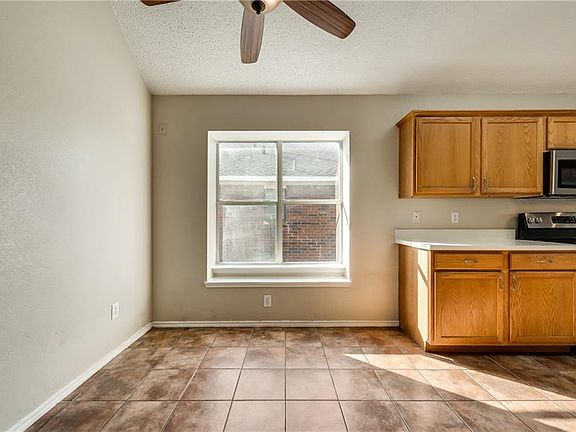 5th image of 6511 Bluebonnet Dr
