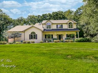 15802 Lerita Dr, Huntley, IL 60142