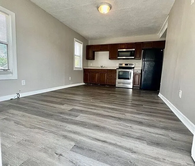 1105 E 28th Ave #B — Photo 9