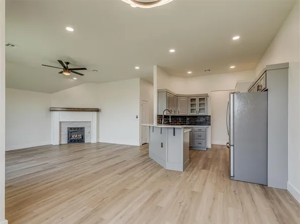 24 SW 132nd St, Oklahoma City, OK 73170