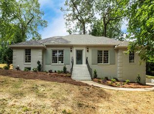 3704 Dover Dr, Mountain Brook, AL 35223
