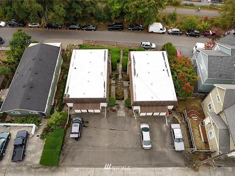 3310 NE Blakeley St — Photo 16