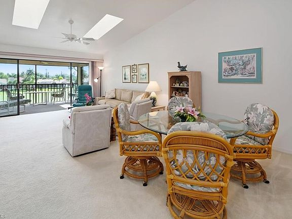 4th image of 5438 Fox Hollow Dr #809