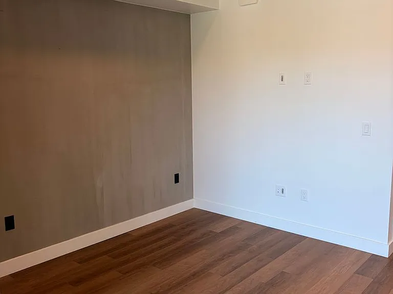 Rainford Apartments — Photo 86