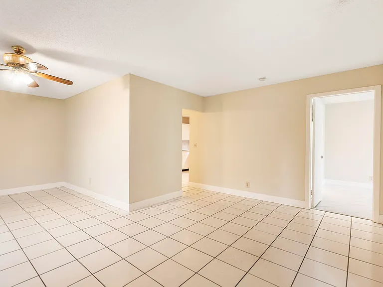 4806 Cherry Rd — Photo 11