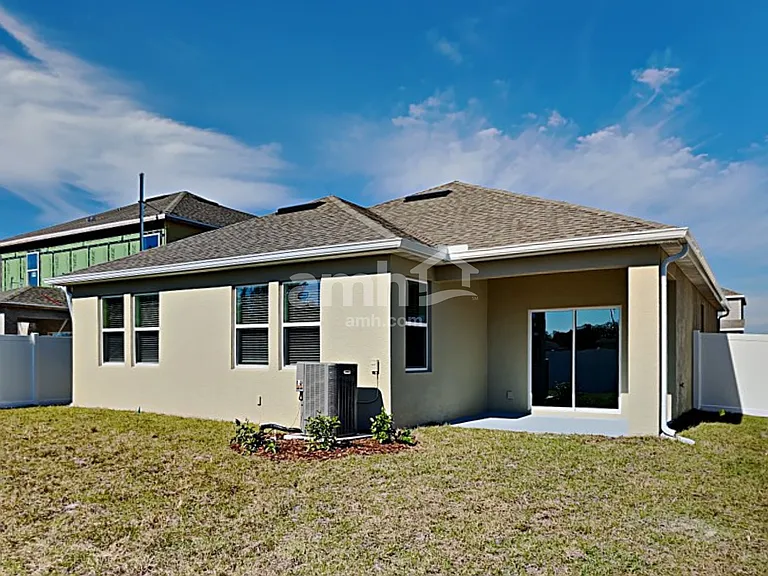 1159 Sky Lakes Dr — Photo 25