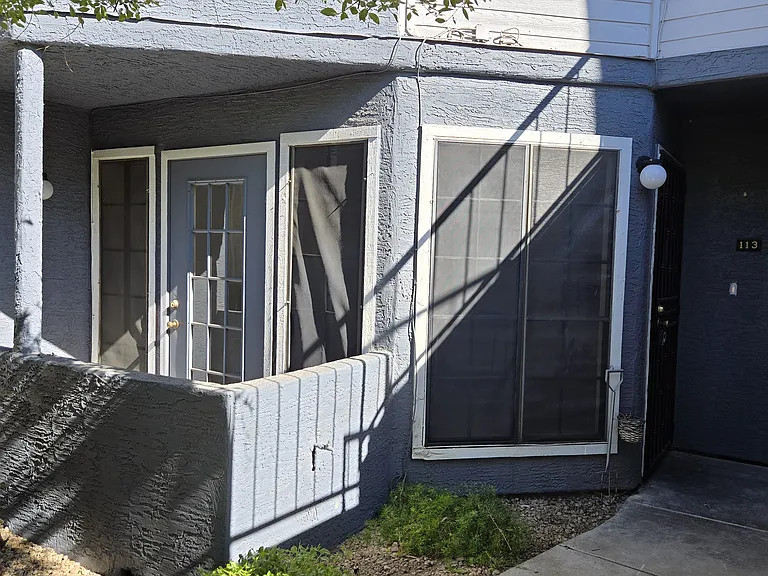 8888 N 47th Ave #113 — Photo 4