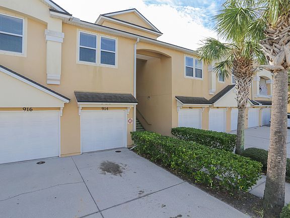 4th image of 914 Golden Lake Loop Unit 914